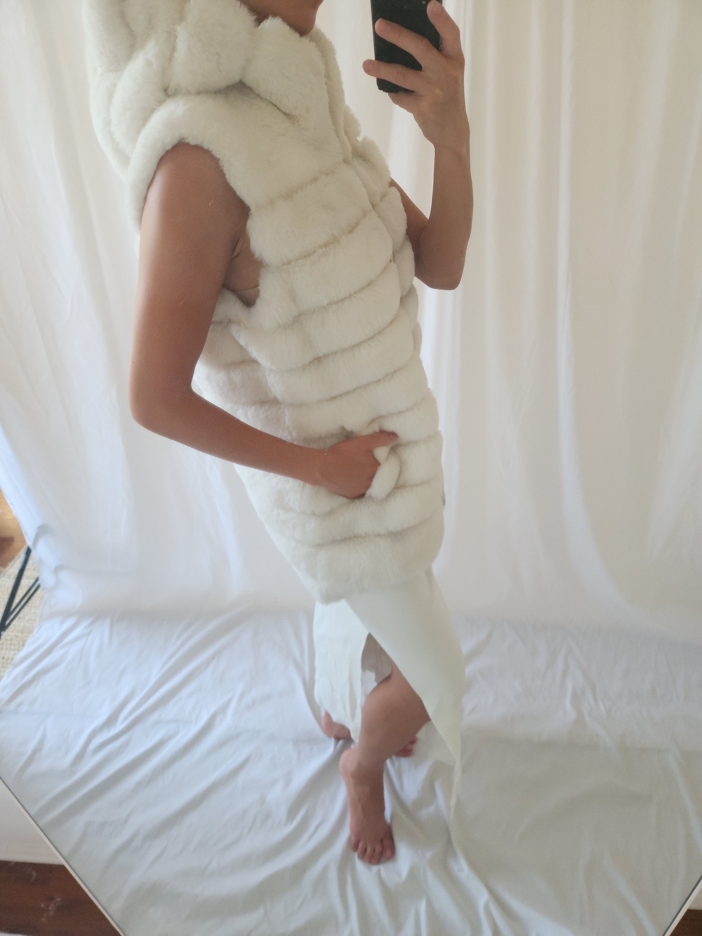Michael Kors Cream Hooded Faux Fur Vest with Gold Chain Detail - Picture 3 of 10